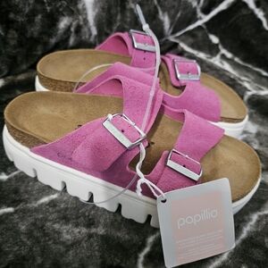 Brand new women sandals